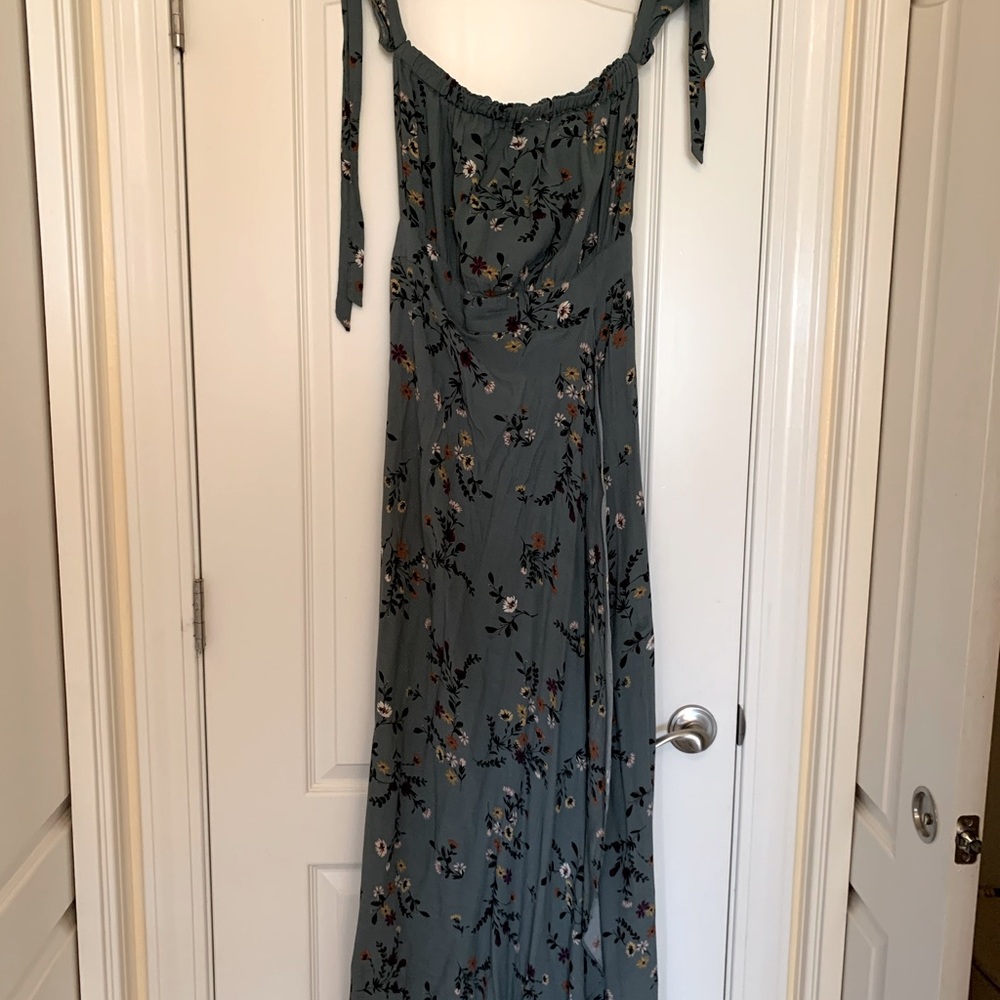Off the shoulder, floral dress